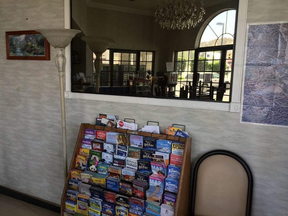 Castaic Inn Six Flags Valencia Zewnętrze zdjęcie